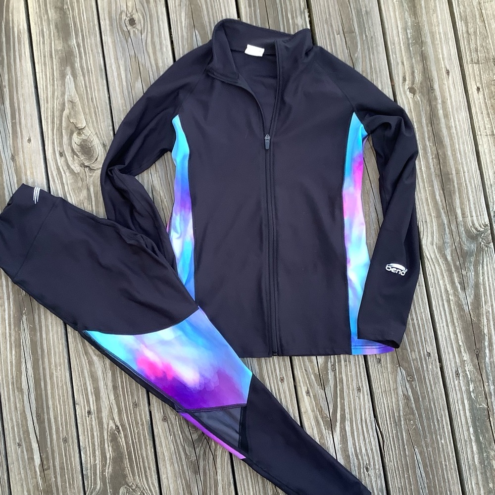 Bend Active Tie Dye Leggings and Full-Zip Jacket - Size Small